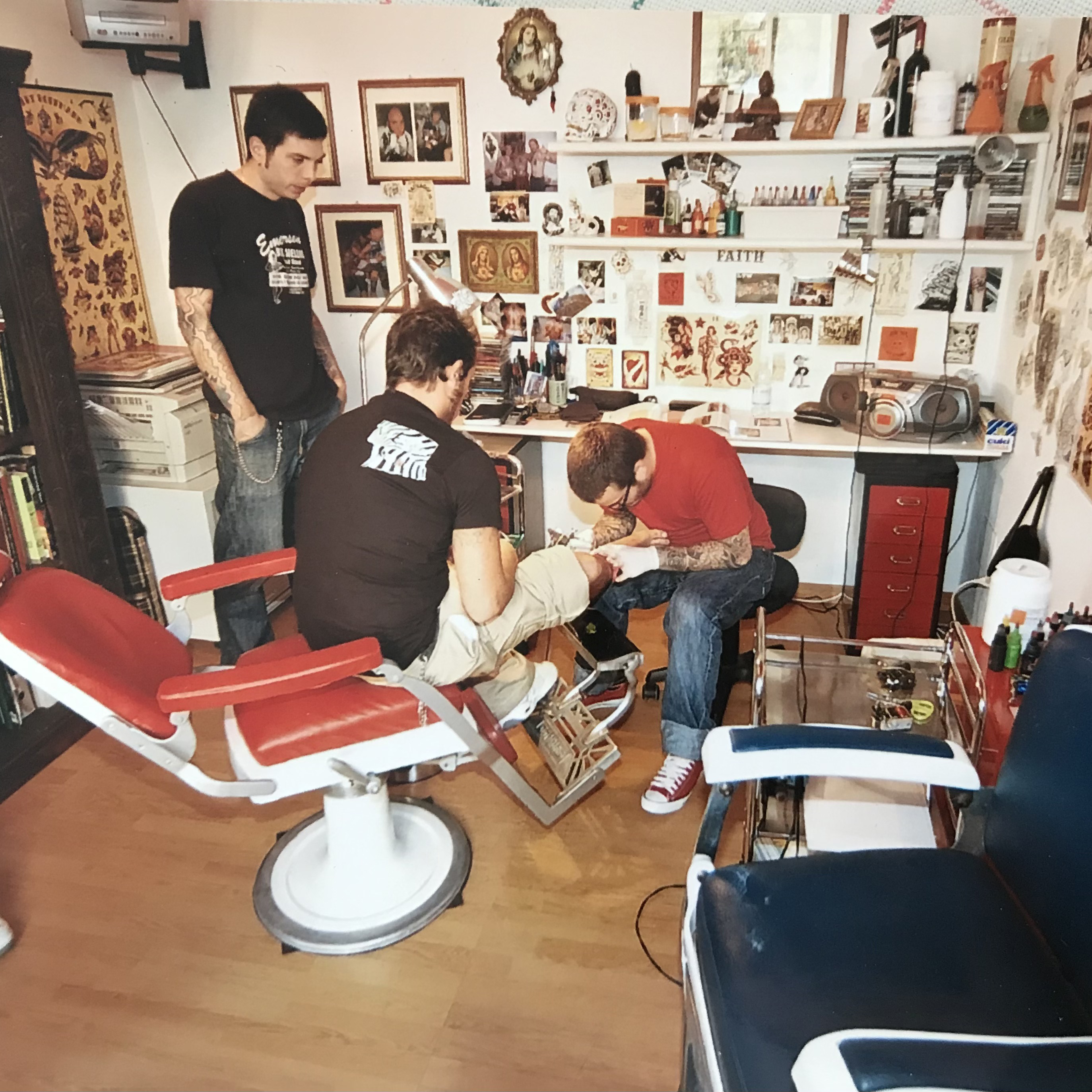Andy Hinton al Pepe Tattooing 2004